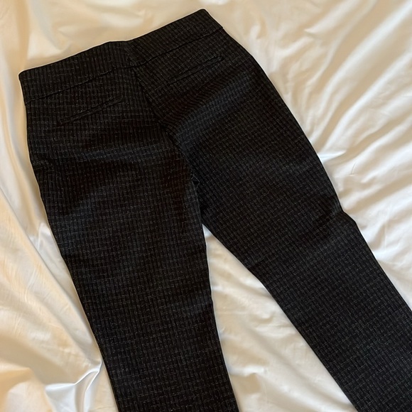 Flattering and fun black patterned zipper flat front slacks - Picture 8 of 13
